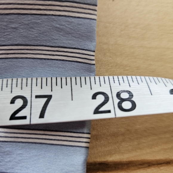 L'Agence Taryn Double Breasted Pinstripe Silk Blazer Sz 6 - Picture 13 of 15